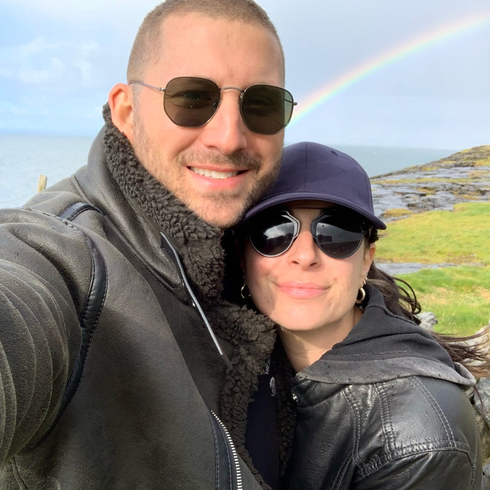 Meet your Poshers, Brodie & Eve